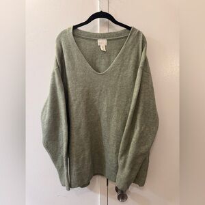 H&M Oversize Light Khaki Green Sweater Size M